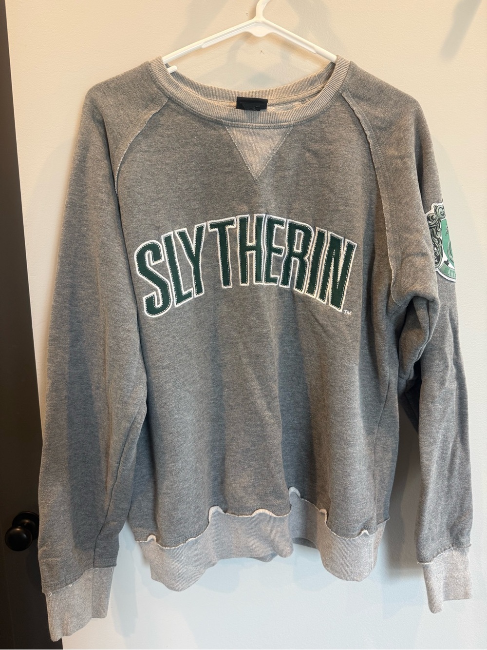 Universal Studios Gray Crewneck Slytherin Sweatshirt